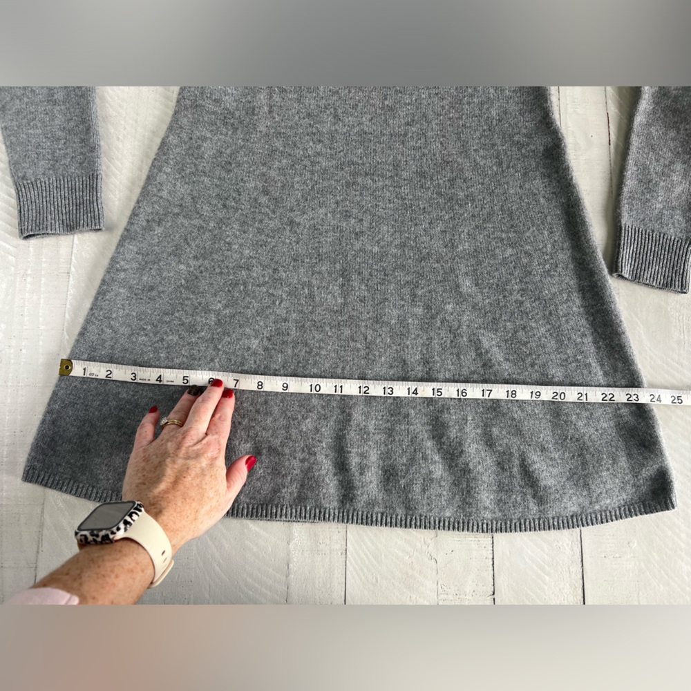 Theory Gray Long-Sleeve Dress - Picture 5 of 10